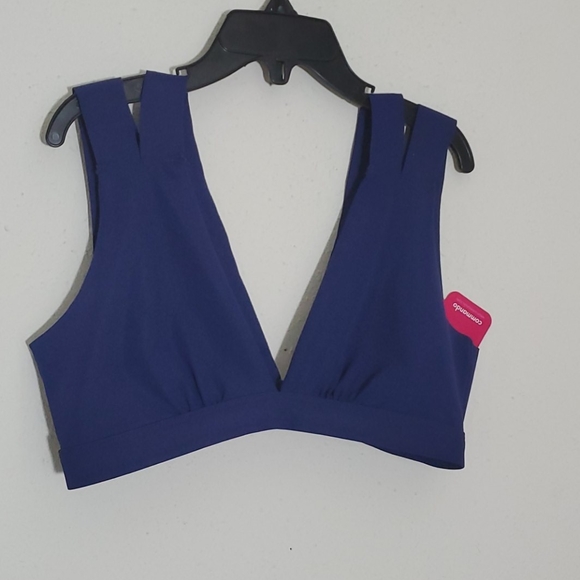 🆕️ Commando Cut Out Stripped Seamless Bralette - Picture 11 of 14